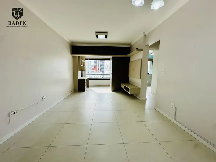 Foto 3 de Apartamento com 2 quartos à venda, 90m2 em Centro, Balneario Camboriu - SC