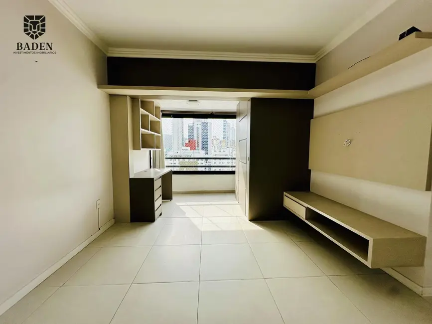 Foto 5 de Apartamento com 2 quartos à venda, 90m2 em Centro, Balneario Camboriu - SC