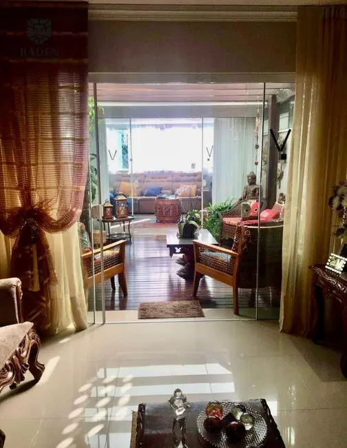 Apartamento com 3 quartos à venda, 300m2 em Centro, Balneario Camboriu - SC - imagem 5 Foto 5 de Apartamento com 3 quartos à venda, 300m2 em Centro, Balneario Camboriu - SC