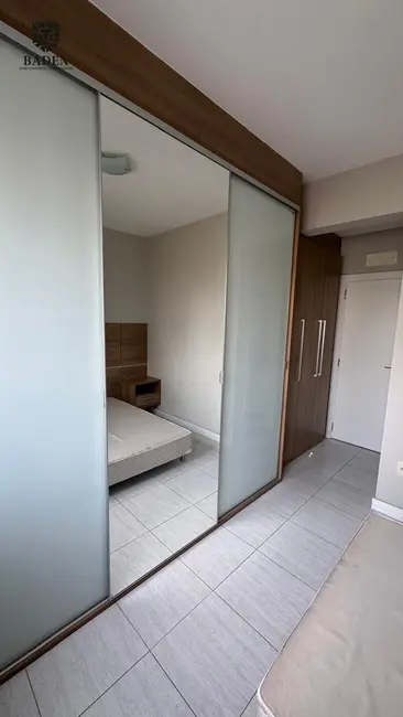 Apartamento com 3 quartos para alugar, 130m2 em Centro, Balneario Camboriu - SC - imagem 9 Foto 9 de Apartamento com 3 quartos para alugar, 130m2 em Centro, Balneario Camboriu - SC