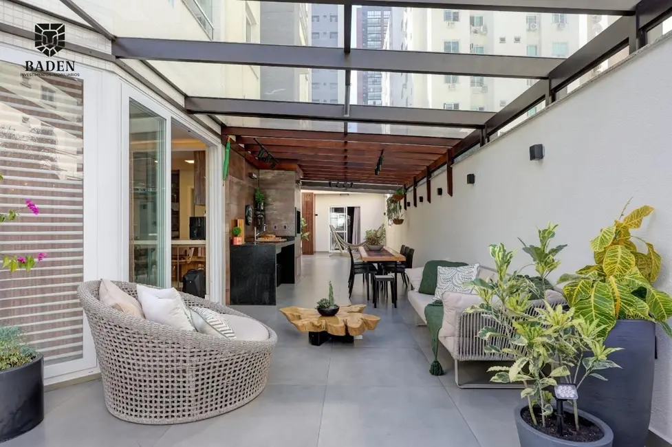 Foto 2 de Apartamento com 3 quartos à venda, 240m2 em Centro, Balneario Camboriu - SC