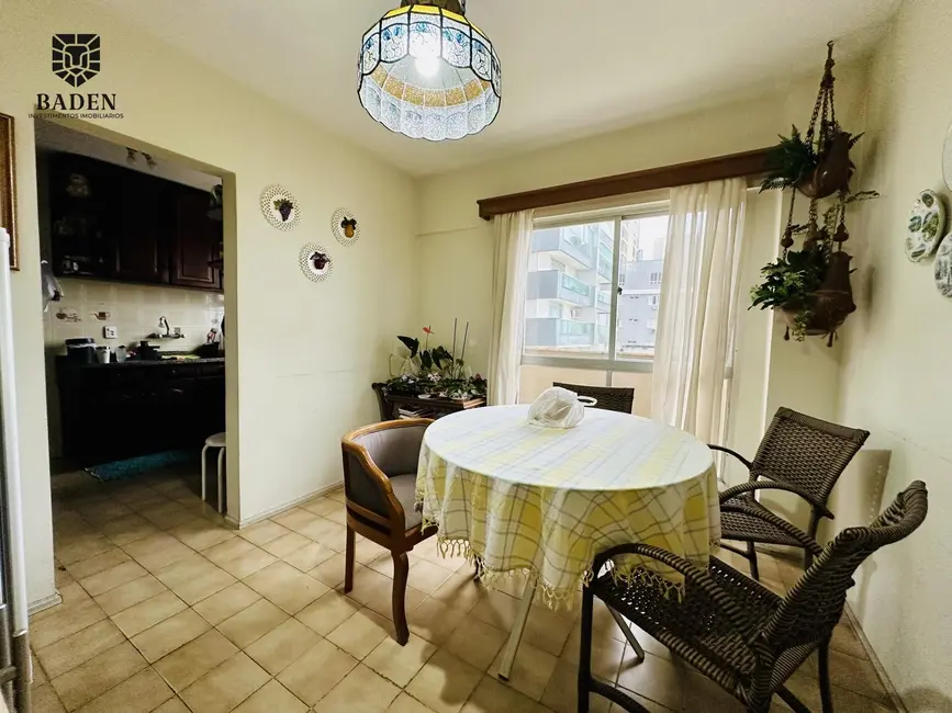 Apartamento com 4 quartos à venda, 322m2 em Centro, Balneario Camboriu - SC - imagem 8 Foto 8 de Apartamento com 4 quartos à venda, 322m2 em Centro, Balneario Camboriu - SC