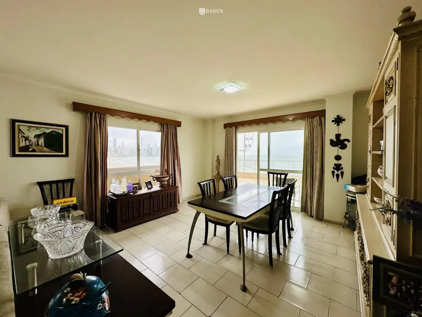 Foto 4 de Apartamento com 4 quartos à venda, 322m2 em Centro, Balneario Camboriu - SC
