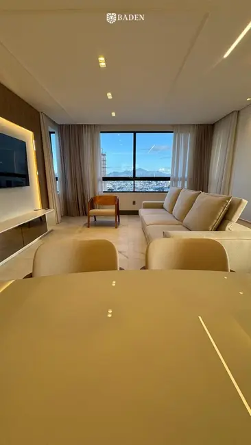 Foto 2 de Apartamento com 3 quartos à venda, 130m2 em Centro, Balneario Camboriu - SC