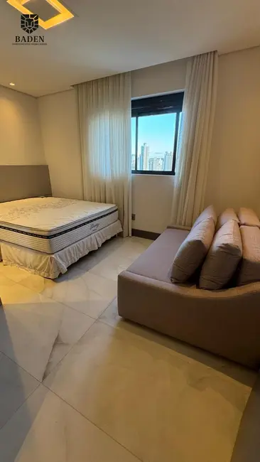 Apartamento com 3 quartos para alugar, 130m2 em Centro, Balneario Camboriu - SC - imagem 8 Foto 8 de Apartamento com 3 quartos para alugar, 130m2 em Centro, Balneario Camboriu - SC