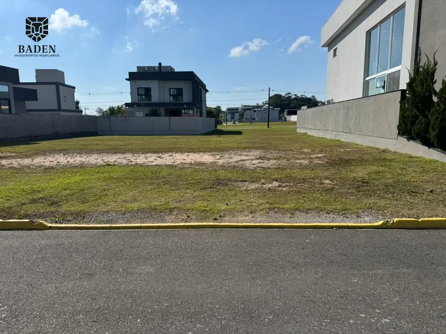 Terreno / Lote à venda, 378m2 em Balneario Camboriu - SC - imagem 2 Foto 2 de Terreno / Lote à venda, 378m2 em Balneario Camboriu - SC