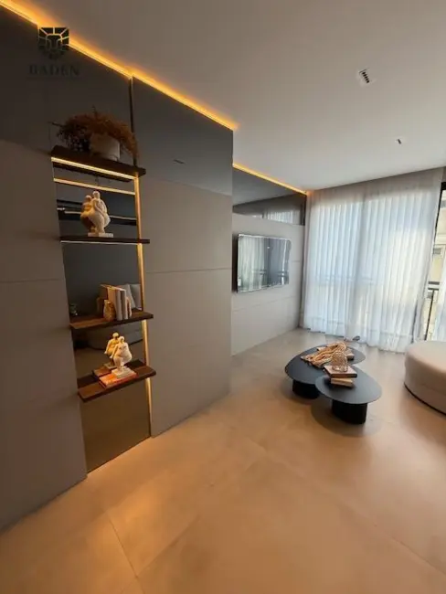 Foto 5 de Apartamento com 4 quartos à venda, 149m2 em Centro, Balneario Camboriu - SC