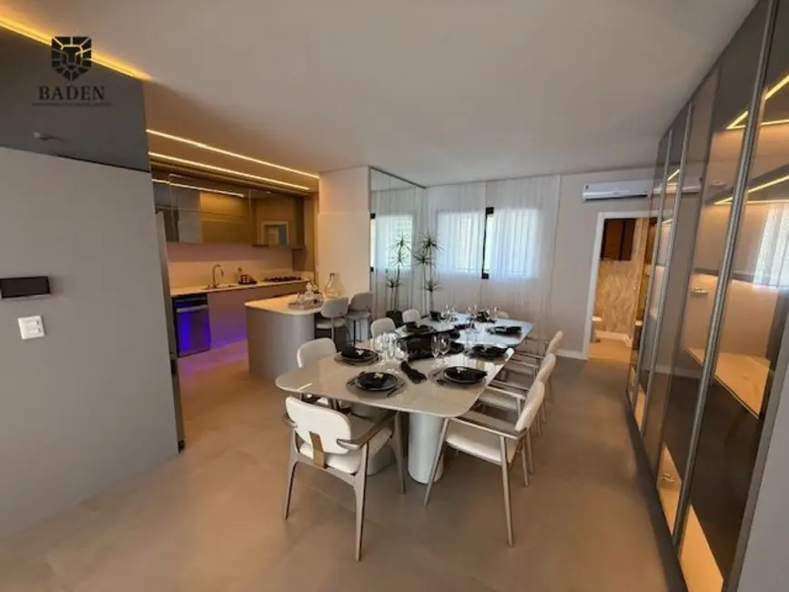 Foto 8 de Apartamento com 4 quartos à venda, 149m2 em Centro, Balneario Camboriu - SC