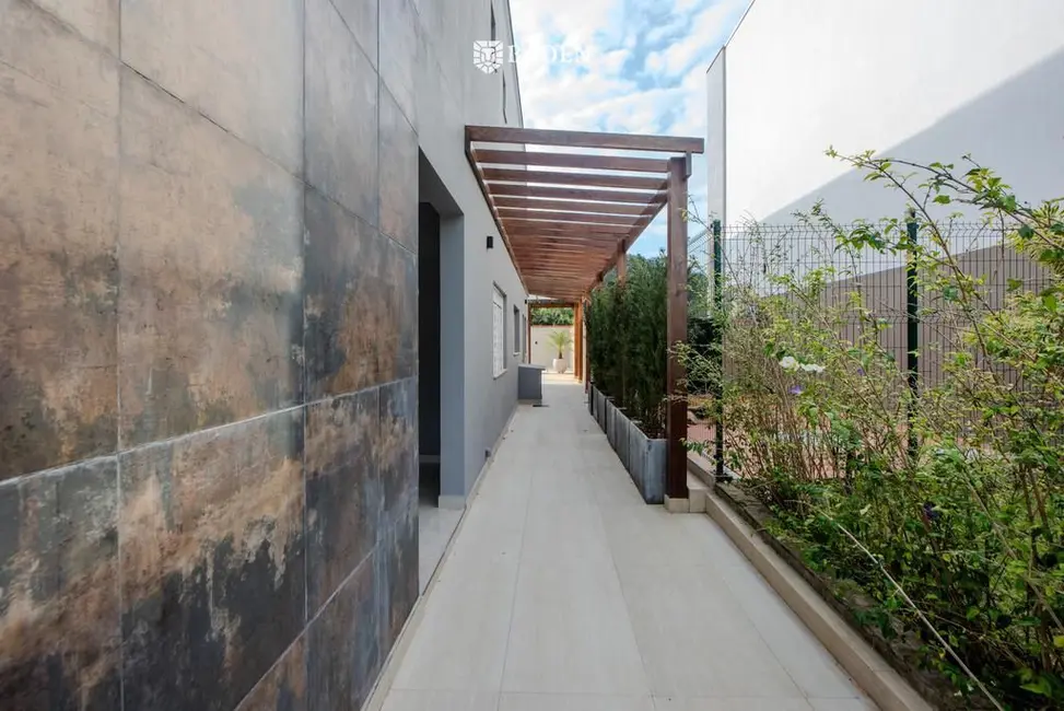 Foto 4 de Casa de Condomínio com 4 quartos à venda, 375m2 em Balneario Camboriu - SC