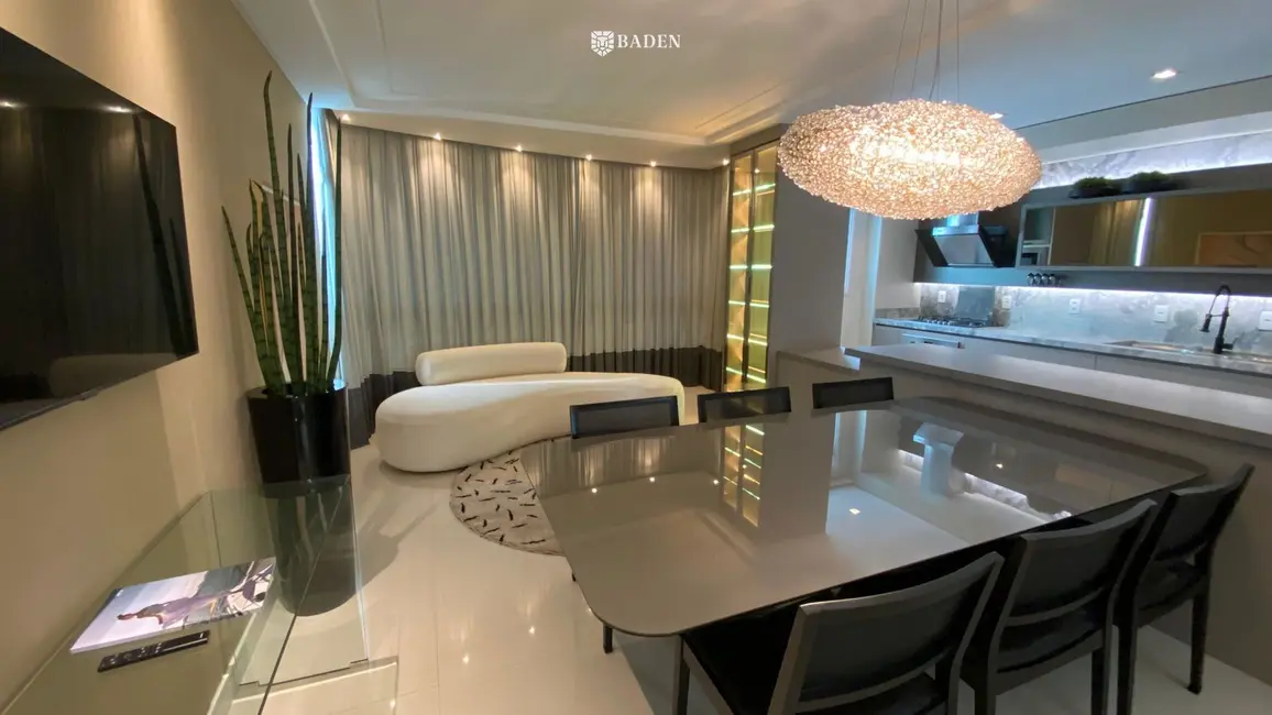 Foto 1 de Apartamento com 3 quartos à venda, 145m2 em Centro, Balneario Camboriu - SC