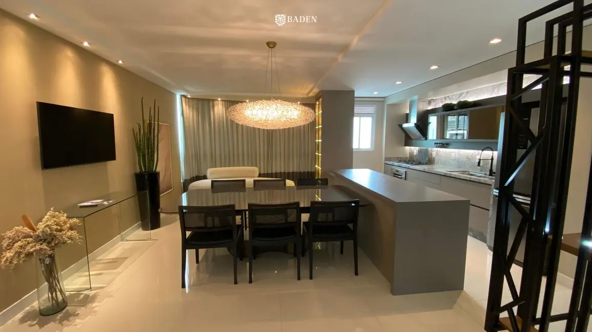 Foto 4 de Apartamento com 3 quartos à venda, 145m2 em Centro, Balneario Camboriu - SC