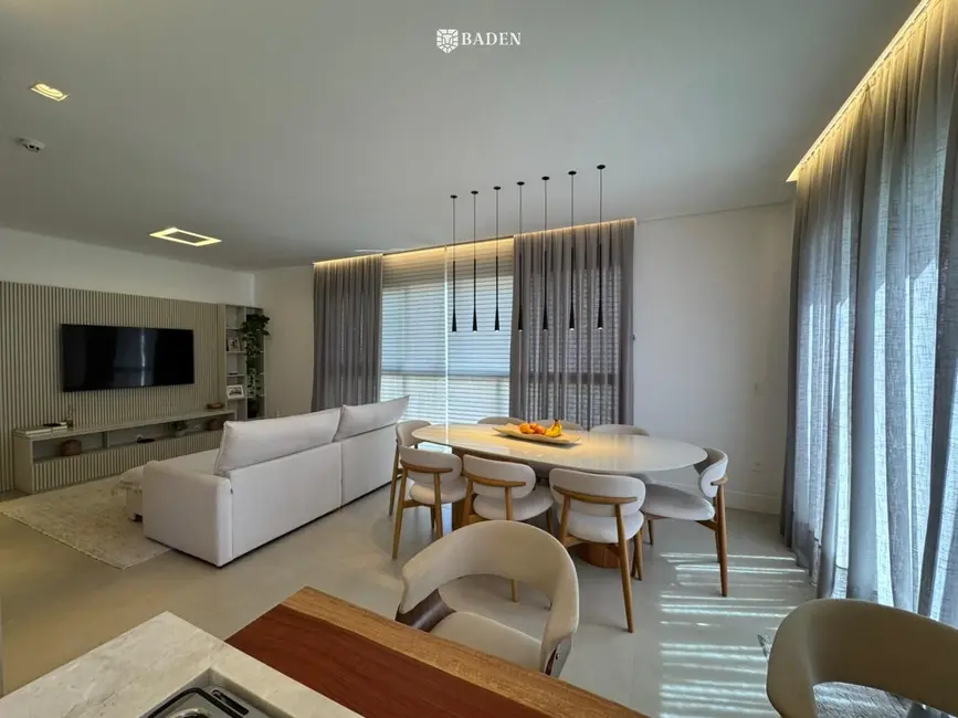 Foto 1 de Apartamento com 3 quartos à venda, 283m2 em Centro, Balneario Camboriu - SC