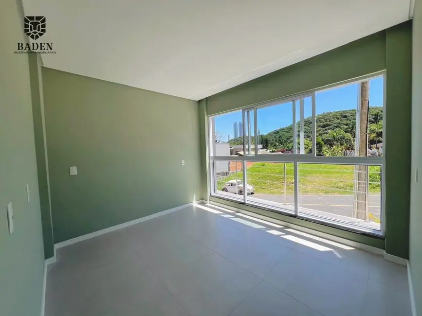 Foto 1 de Apartamento com 2 quartos para alugar, 53m2 em São Judas Tadeu, Balneario Camboriu - SC