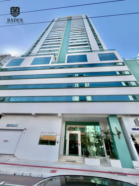 Apartamento com 3 quartos à venda, 130m2 em Centro, Balneario Camboriu - SC - imagem 1 Foto 1 de Apartamento com 3 quartos à venda, 130m2 em Centro, Balneario Camboriu - SC
