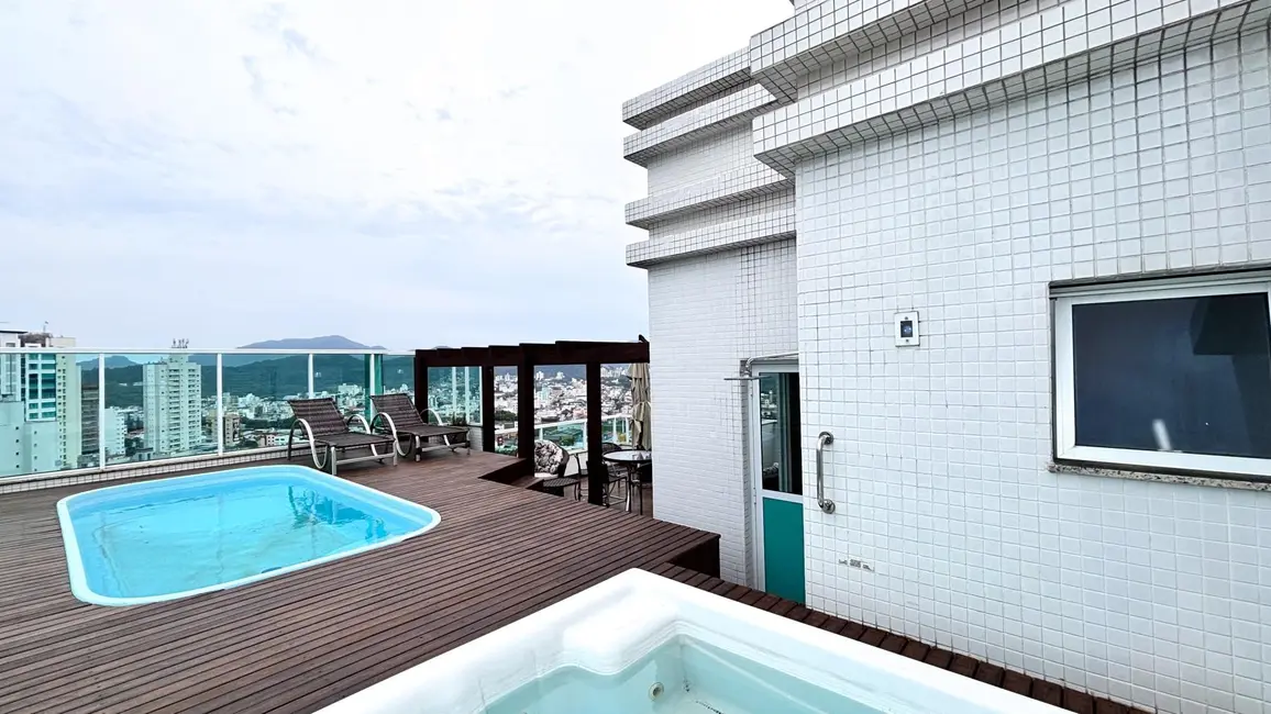 Foto 9 de Cobertura com 4 quartos para alugar, 274m2 em Centro, Balneario Camboriu - SC