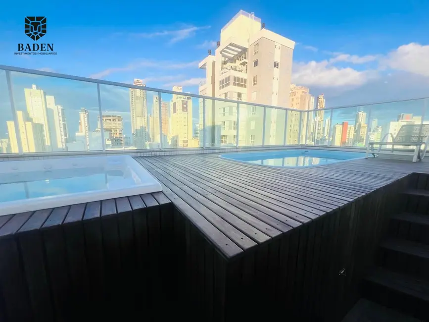 Cobertura com 4 quartos para alugar, 274m2 em Centro, Balneario Camboriu - SC - imagem 6 Foto 6 de Cobertura com 4 quartos para alugar, 274m2 em Centro, Balneario Camboriu - SC