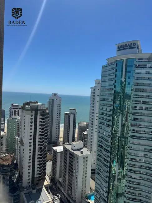 Apartamento com 3 quartos à venda, 122m2 em Centro, Balneario Camboriu - SC - imagem 1 Foto 1 de Apartamento com 3 quartos à venda, 122m2 em Centro, Balneario Camboriu - SC