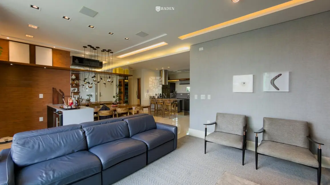 Foto 4 de Apartamento com 3 quartos à venda, 122m2 em Centro, Balneario Camboriu - SC