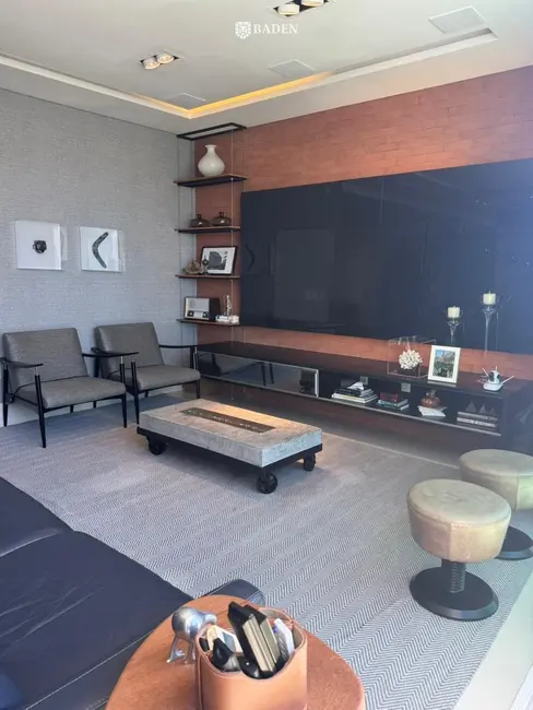 Foto 2 de Apartamento com 3 quartos à venda, 122m2 em Centro, Balneario Camboriu - SC