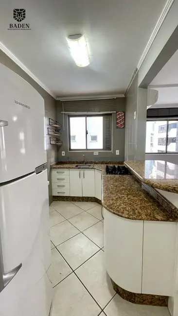 Apartamento com 2 quartos para alugar, 60m2 em Centro, Balneario Camboriu - SC - imagem 9 Foto 9 de Apartamento com 2 quartos para alugar, 60m2 em Centro, Balneario Camboriu - SC