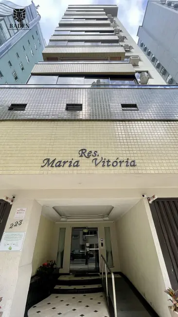 Apartamento com 2 quartos para alugar, 60m2 em Centro, Balneario Camboriu - SC - imagem 1 Foto 1 de Apartamento com 2 quartos para alugar, 60m2 em Centro, Balneario Camboriu - SC