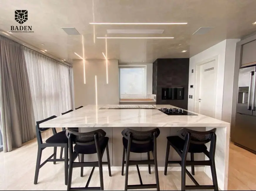 Foto 5 de Apartamento com 3 quartos à venda, 236m2 em Balneario Camboriu - SC