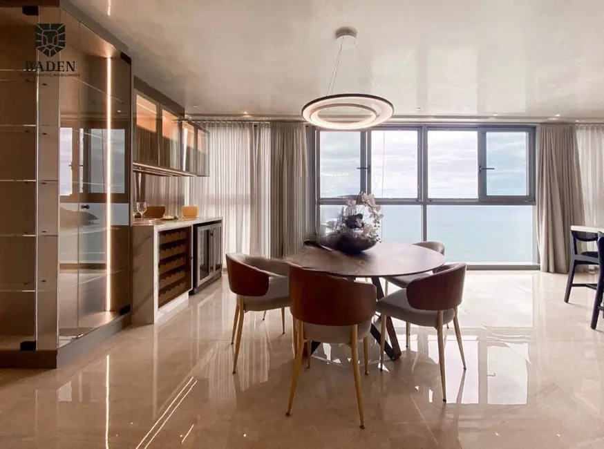 Foto 3 de Apartamento com 3 quartos à venda, 236m2 em Balneario Camboriu - SC