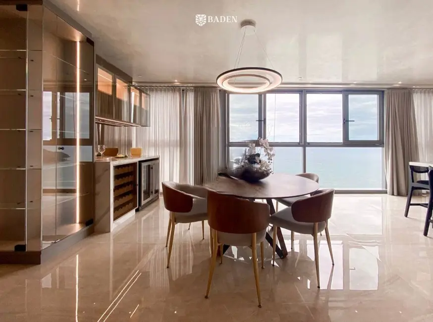 Foto 3 de Apartamento com 3 quartos à venda, 236m2 em Balneario Camboriu - SC