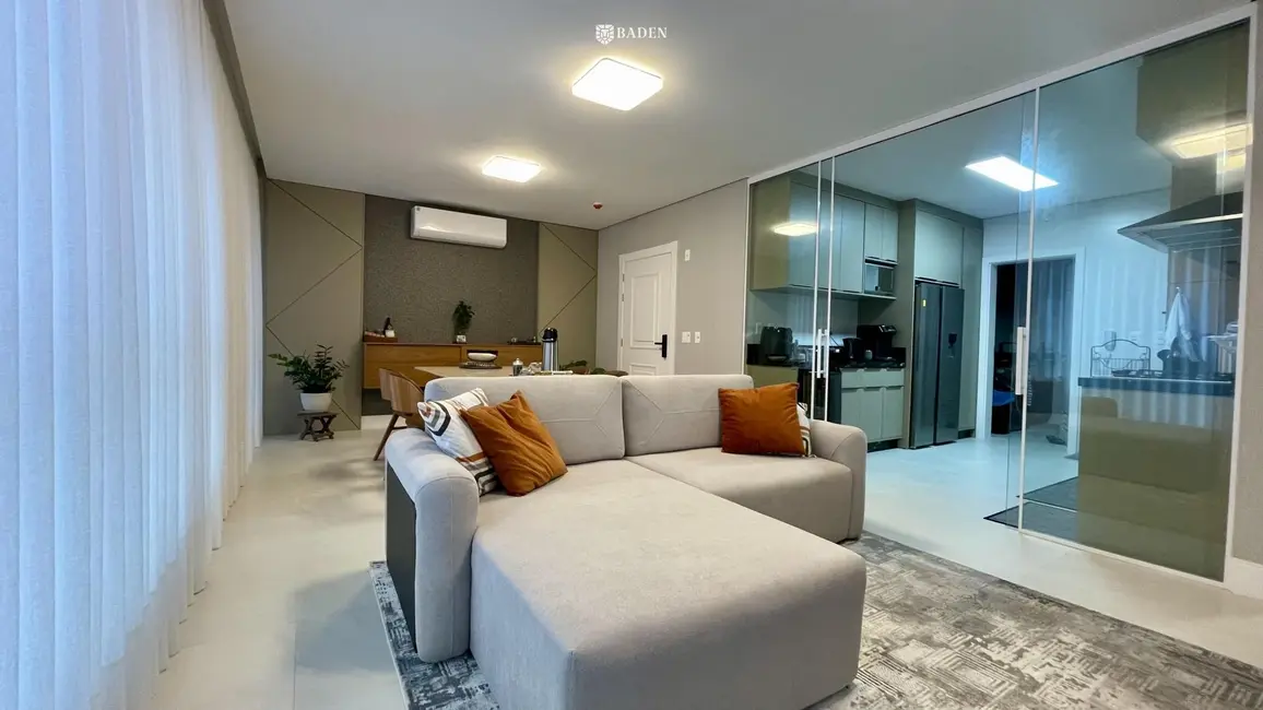 Foto 1 de Apartamento com 4 quartos à venda, 132m2 em Centro, Balneario Camboriu - SC