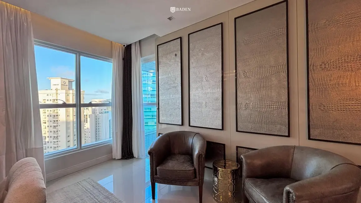 Foto 9 de Apartamento com 4 quartos para alugar, 180m2 em Centro, Balneario Camboriu - SC