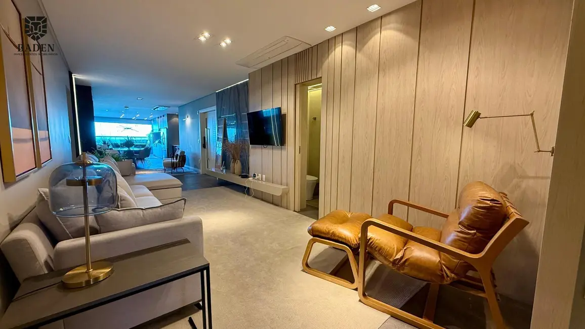 Foto 8 de Apartamento com 4 quartos à venda, 286m2 em Balneario Camboriu - SC