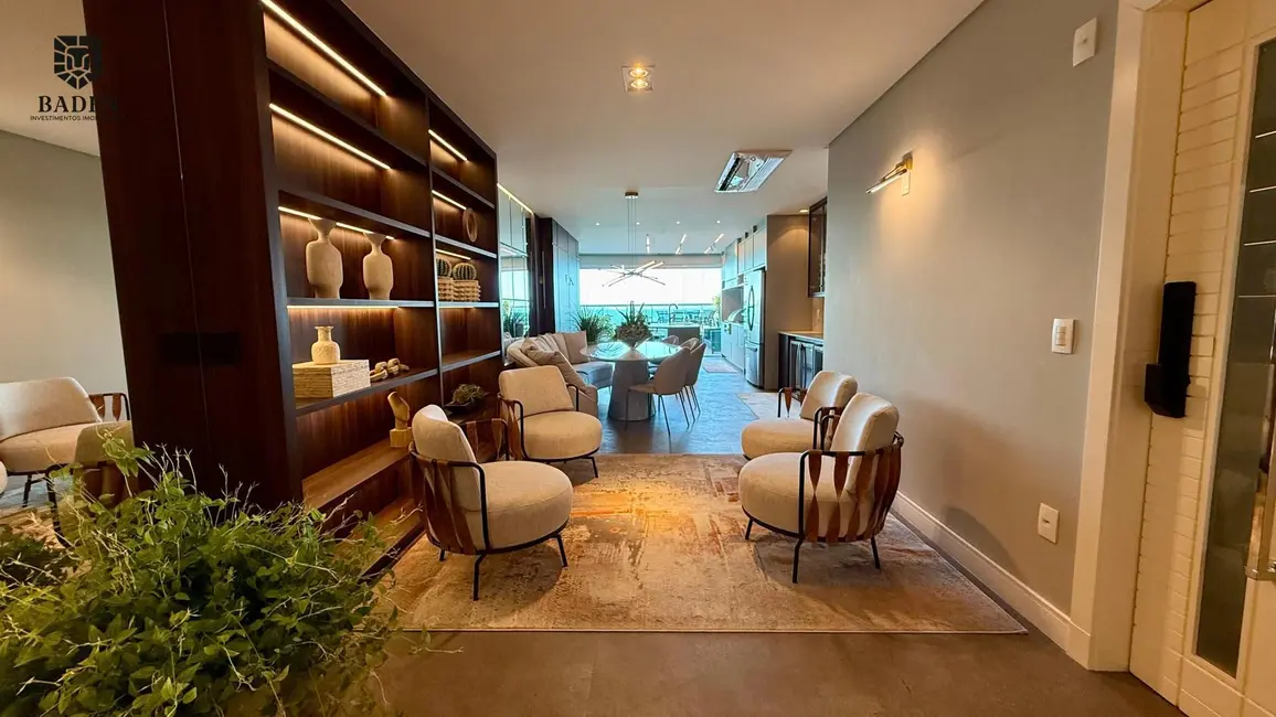 Foto 9 de Apartamento com 4 quartos à venda, 286m2 em Balneario Camboriu - SC