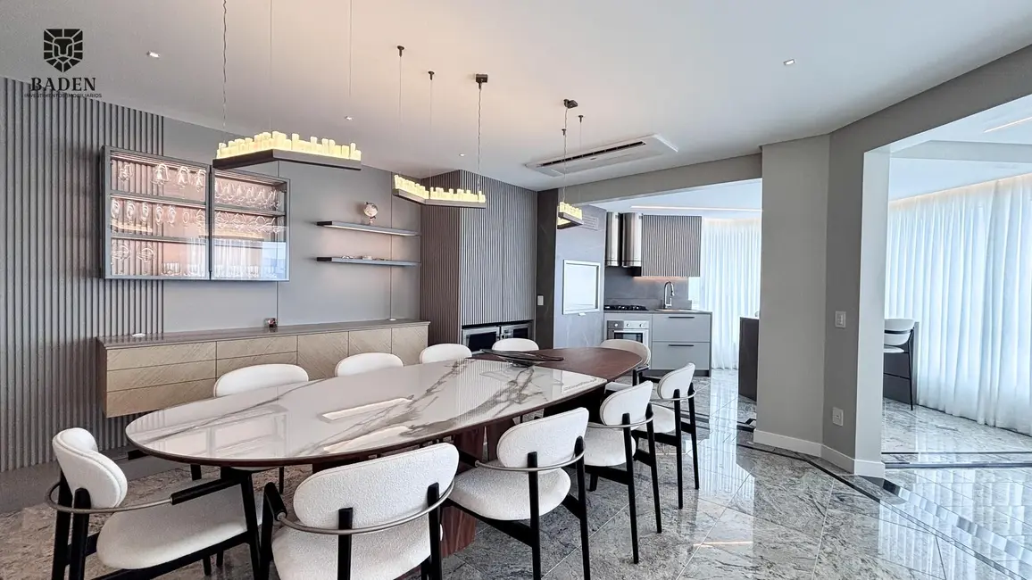 Foto 7 de Apartamento com 4 quartos à venda, 236m2 em Centro, Balneario Camboriu - SC