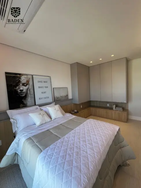 Foto 6 de Apartamento com 3 quartos à venda, 161m2 em Itajai - SC