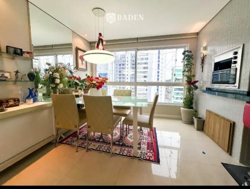 Foto 1 de Apartamento com 3 quartos à venda, 97m2 em Pioneiros, Balneario Camboriu - SC