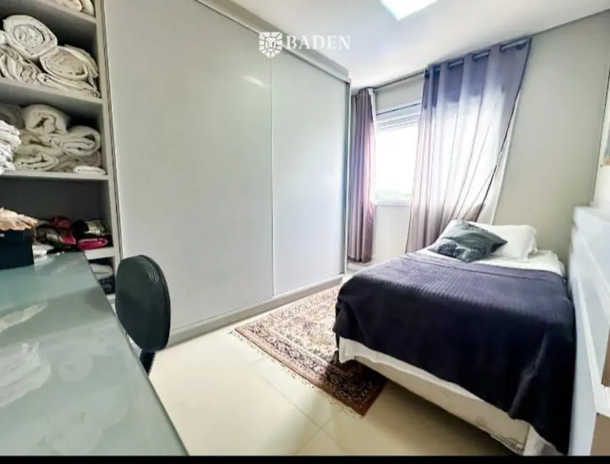 Foto 8 de Apartamento com 3 quartos à venda, 97m2 em Pioneiros, Balneario Camboriu - SC