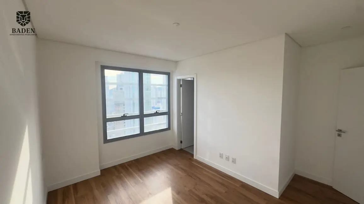 Apartamento com 4 quartos à venda, 171m2 em Balneario Camboriu - SC - imagem 3 Foto 3 de Apartamento com 4 quartos à venda, 171m2 em Balneario Camboriu - SC