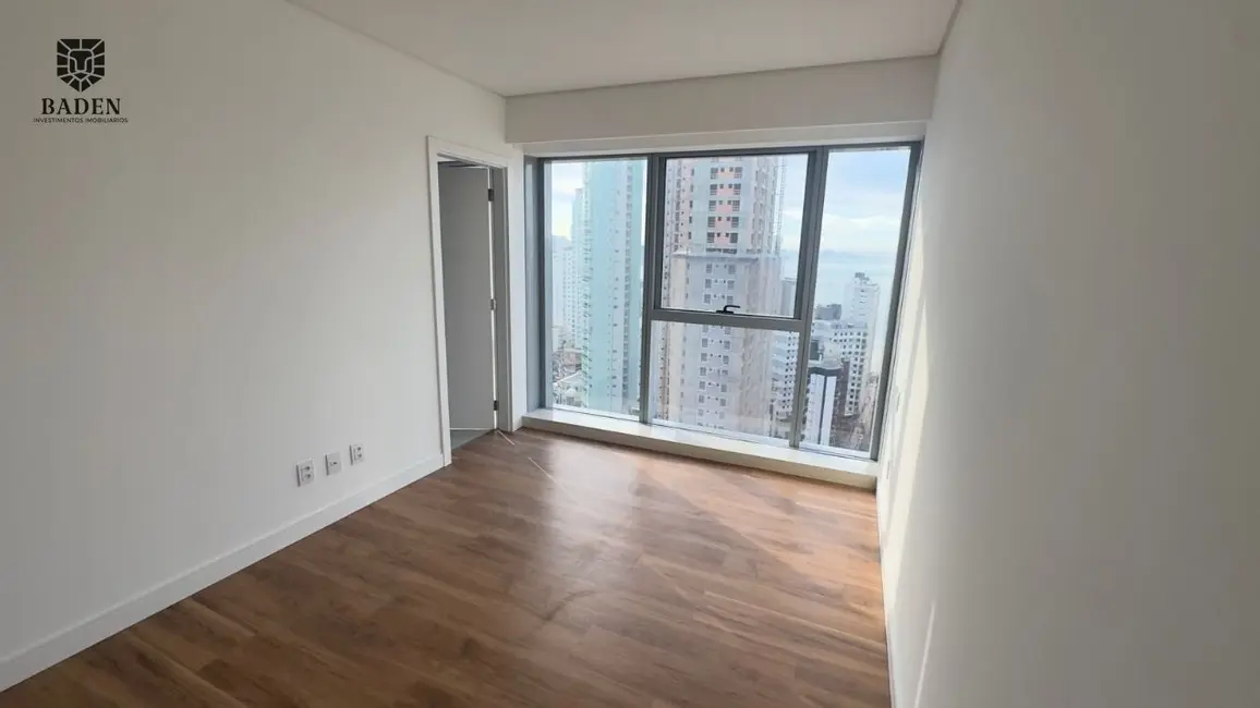 Apartamento com 4 quartos à venda, 171m2 em Balneario Camboriu - SC - imagem 6 Foto 6 de Apartamento com 4 quartos à venda, 171m2 em Balneario Camboriu - SC