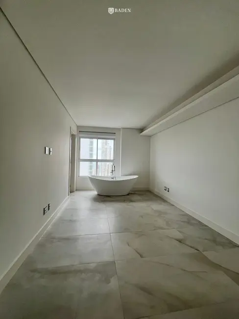 Foto 7 de Apartamento com 4 quartos à venda, 167m2 em Centro, Balneario Camboriu - SC