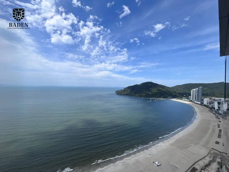 Apartamento com 4 quartos à venda, 232m2 em Balneario Camboriu - SC - imagem 2 Foto 2 de Apartamento com 4 quartos à venda, 232m2 em Balneario Camboriu - SC