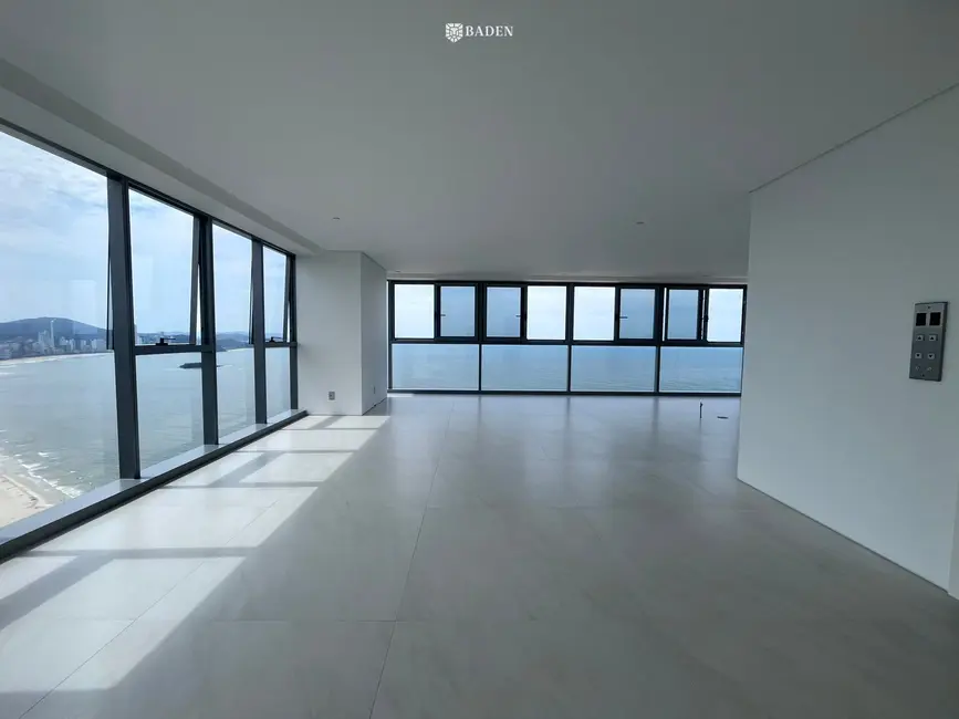 Foto 3 de Apartamento com 4 quartos à venda, 232m2 em Balneario Camboriu - SC