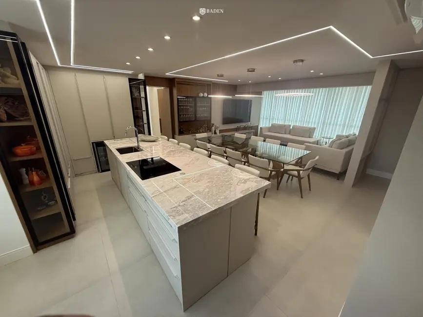 Foto 4 de Apartamento com 4 quartos à venda, 187m2 em Centro, Balneario Camboriu - SC