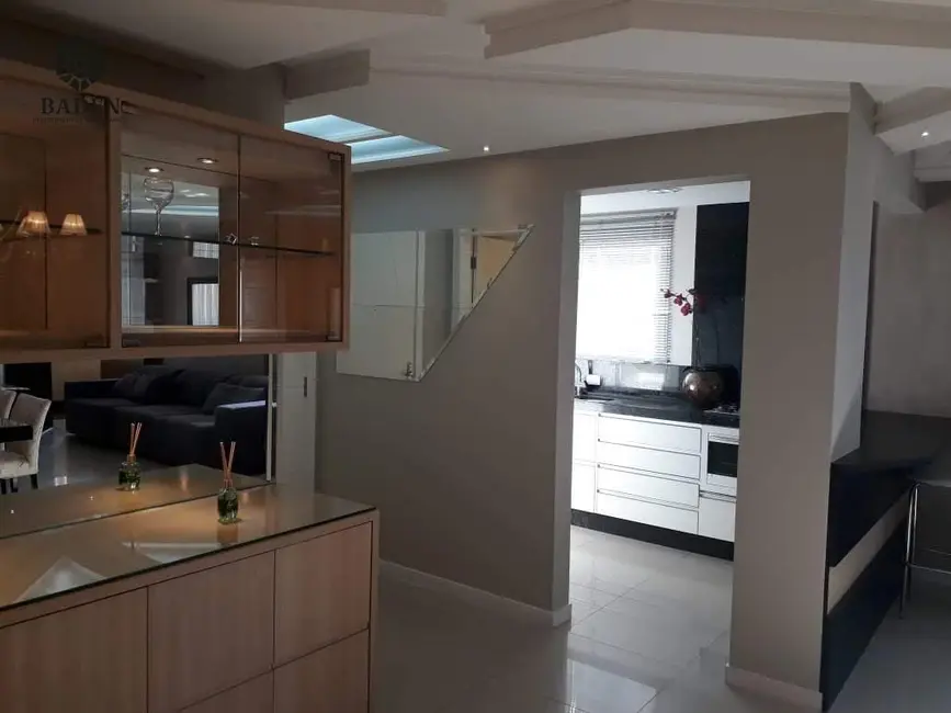 Foto 3 de Apartamento com 3 quartos para alugar, 140m2 em Balneario Camboriu - SC