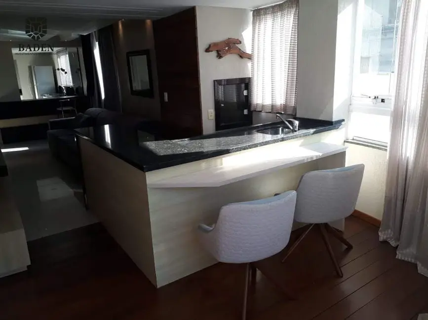 Foto 5 de Apartamento com 3 quartos para alugar, 140m2 em Balneario Camboriu - SC