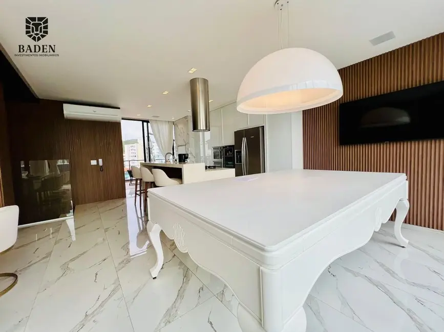 Foto 5 de Cobertura com 2 quartos à venda, 360m2 em Itajai - SC
