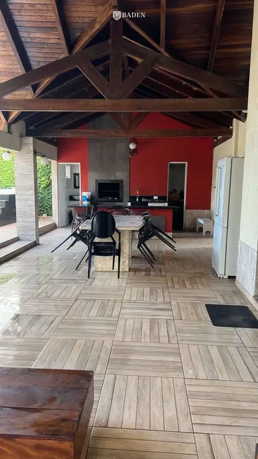 Foto 4 de Casa com 4 quartos para alugar, 650m2 em Centro, Balneario Camboriu - SC