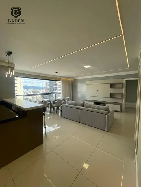 Foto 3 de Apartamento com 3 quartos para alugar, 127m2 em Centro, Balneario Camboriu - SC