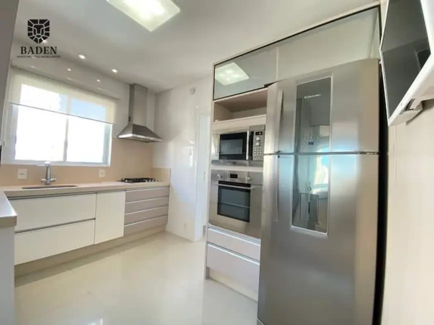 Foto 4 de Apartamento com 3 quartos à venda, 130m2 em Centro, Balneario Camboriu - SC