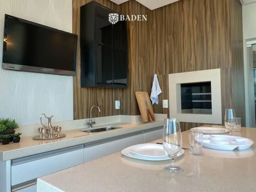 Foto 8 de Apartamento com 3 quartos à venda, 130m2 em Centro, Balneario Camboriu - SC