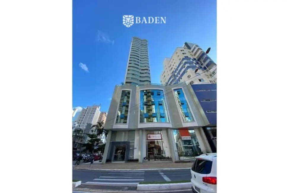 Foto 2 de Apartamento com 3 quartos à venda, 130m2 em Centro, Balneario Camboriu - SC